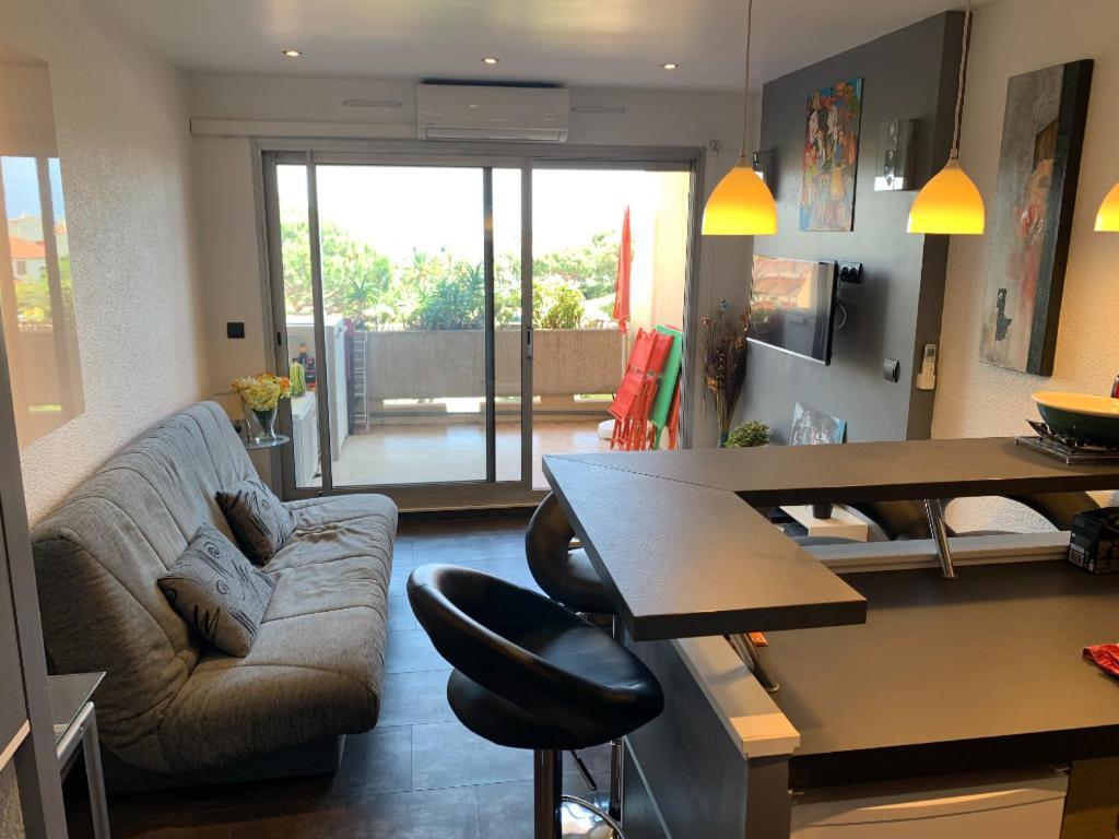 Antibes Secured Parc Velusine With Private Parking, Terrace, Pools And Tennis Courts. ภายนอก รูปภาพ